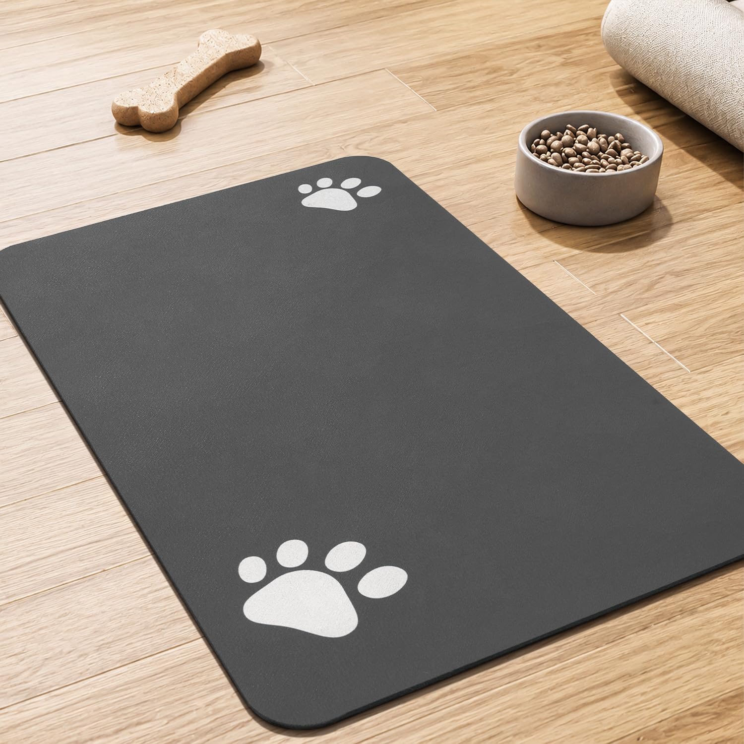 Absorbent Pet Feeding Mat — Non-Stain, Easy Clean