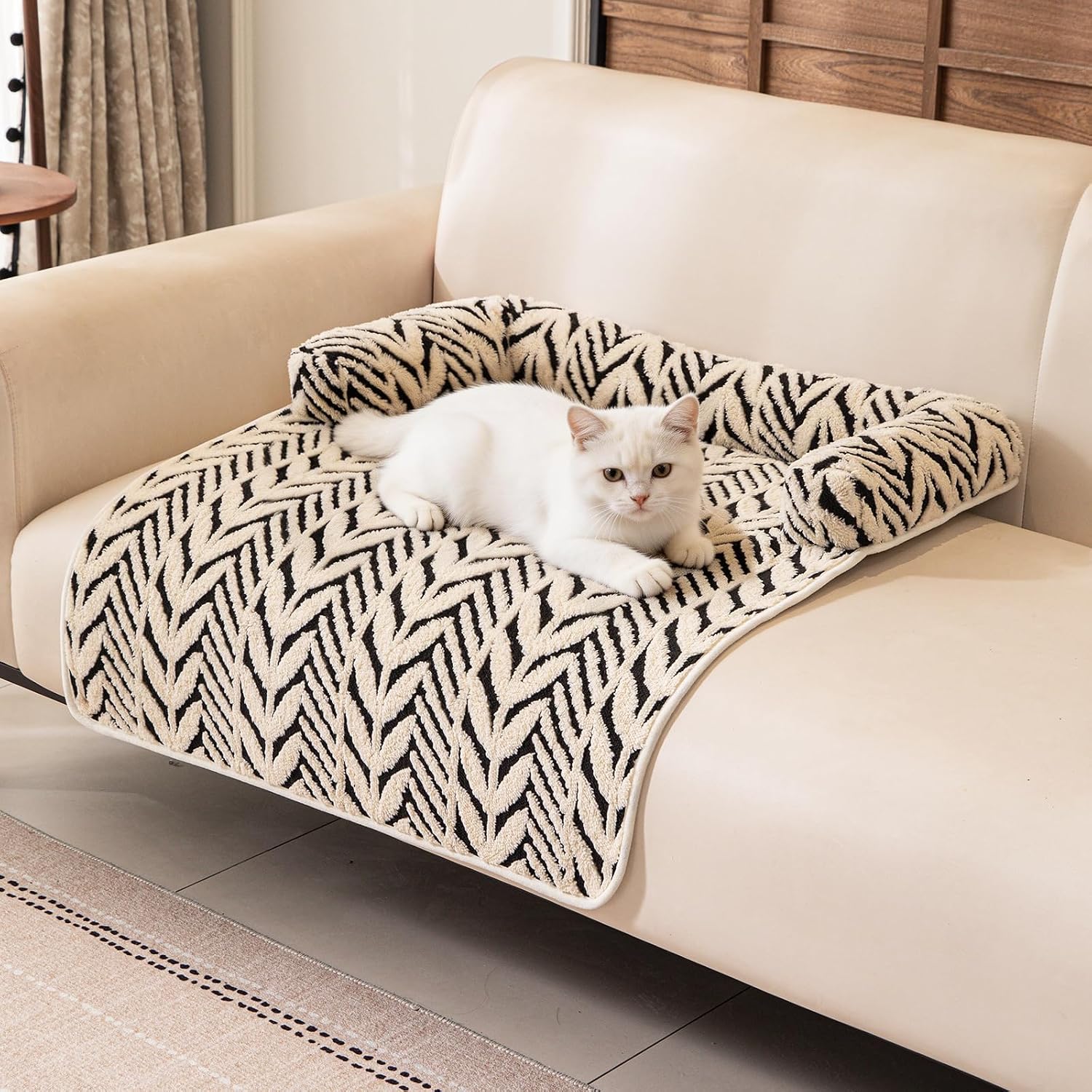 Calming Dog Bed with Neck Support — 31.5 × 23.6 in, Black